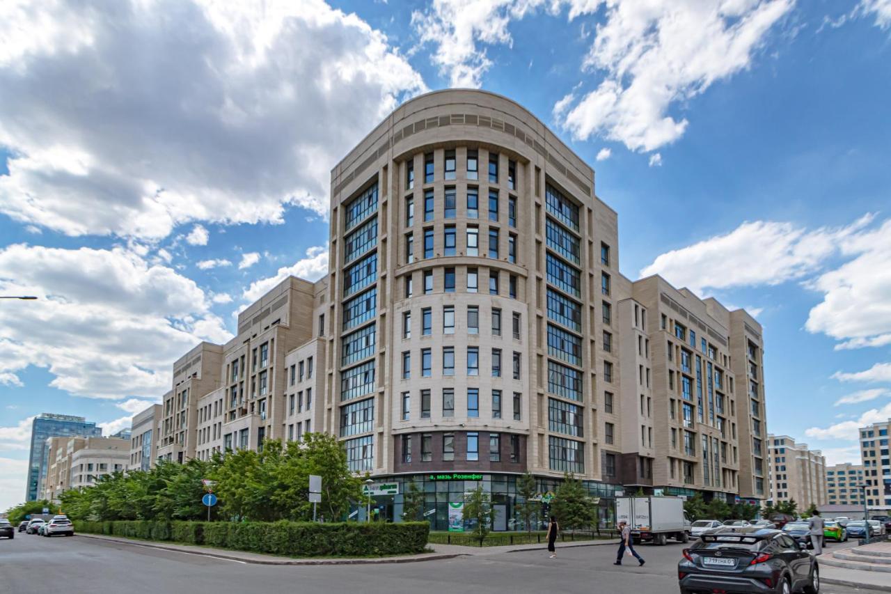 Apartments Lux 53/141 Nur-Sultan  Exterior photo